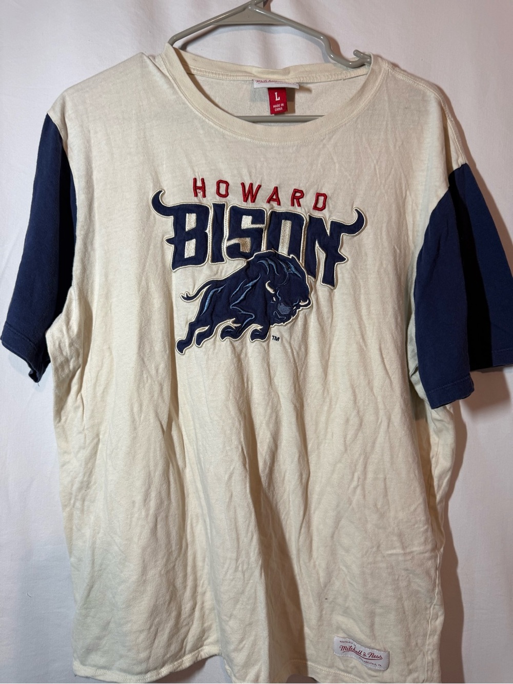 Mitchell & Ness Howard University Bison T Shirt Mens L Embroidered HBCU 2022
